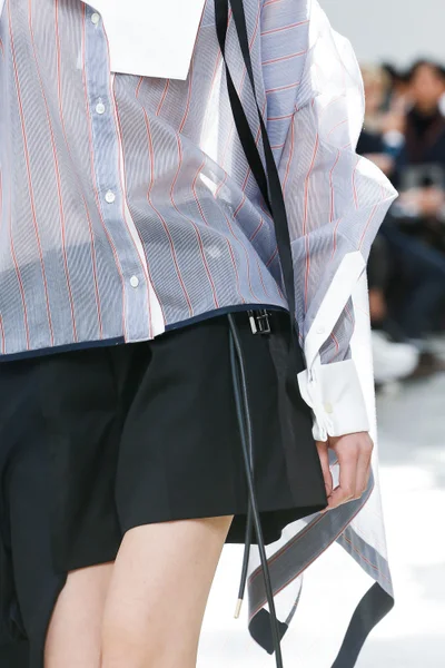 Look 38